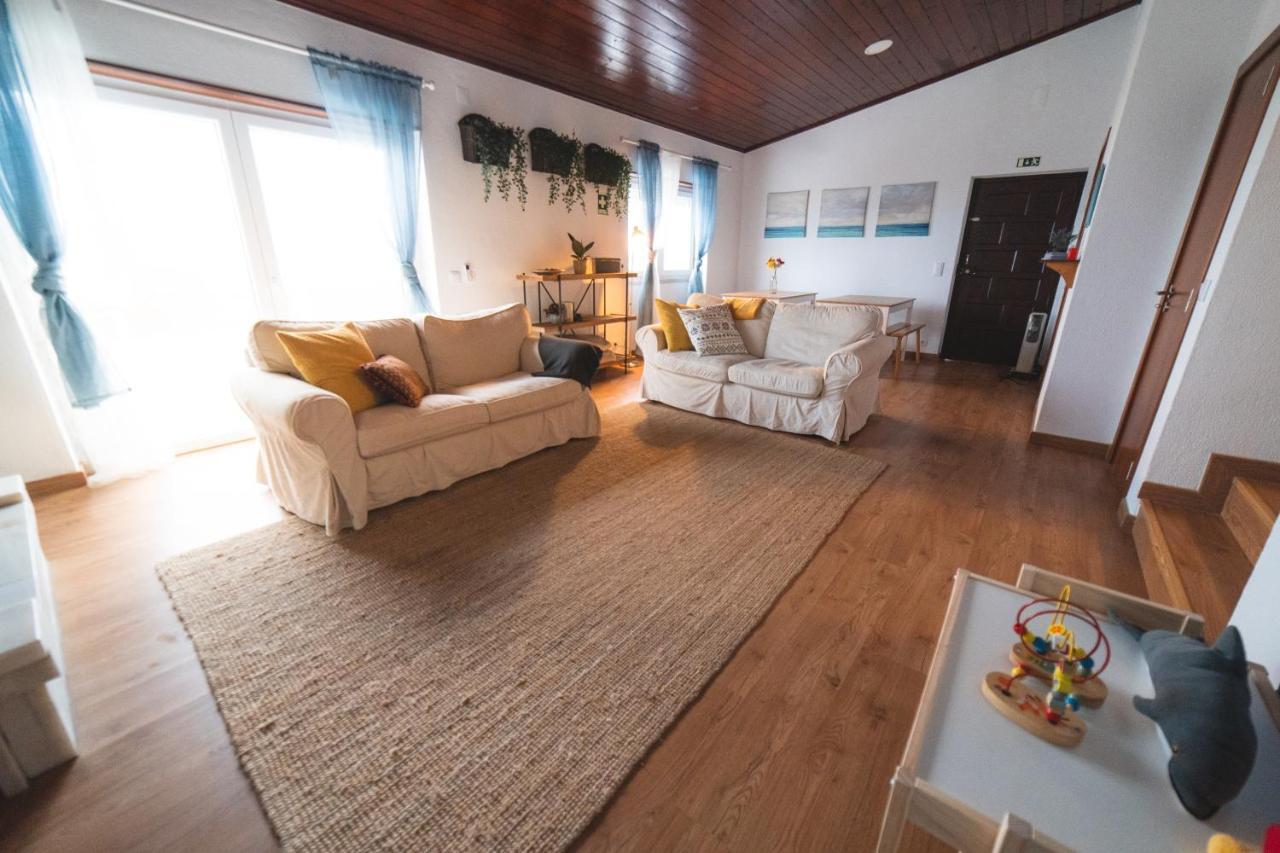 Albergue Gundi House Ericeira Exterior foto